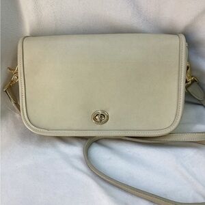 Chic Cream Crossbody Bag